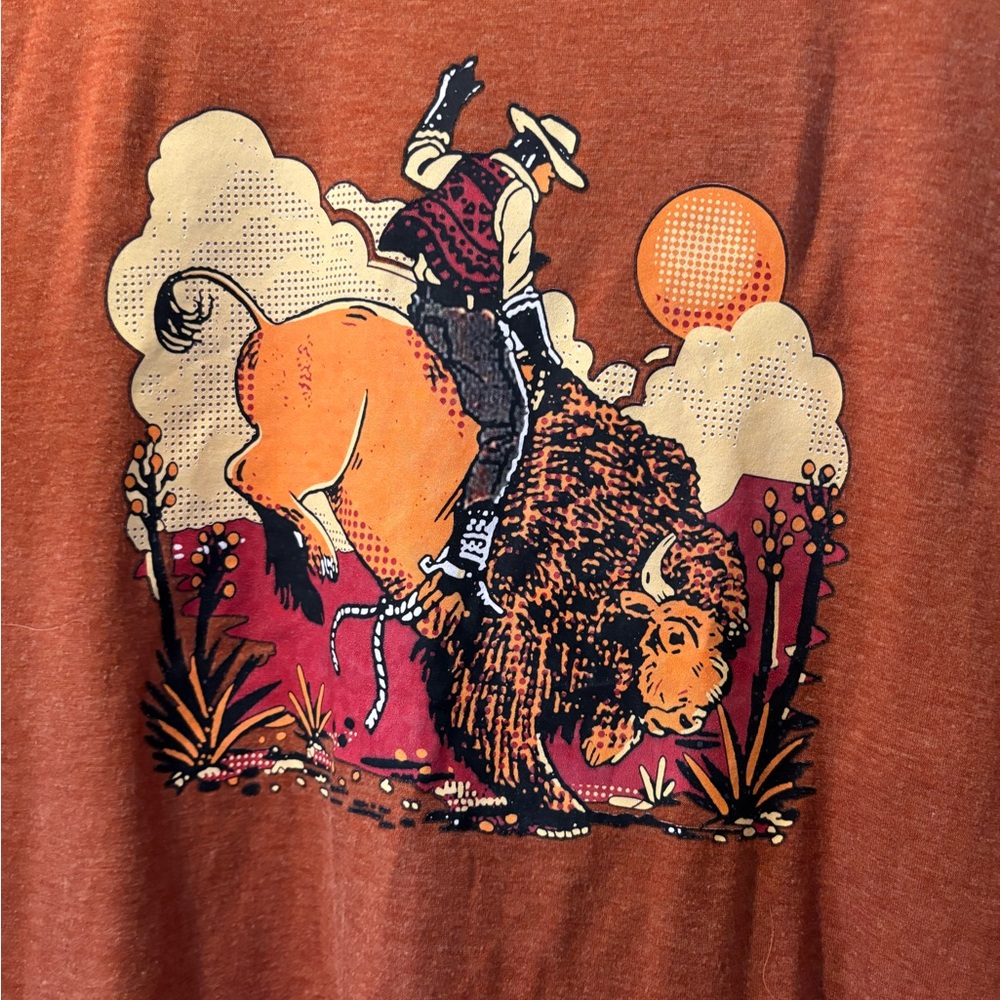 BUFFALO Bull Tee